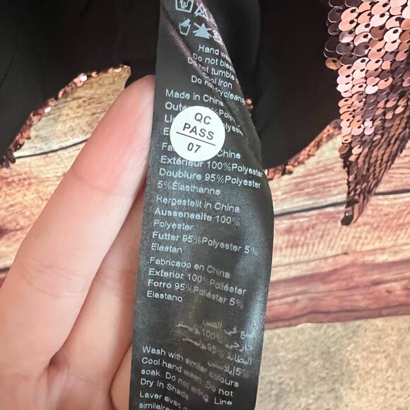 City Chic Sequin Jacket Size M 18 Pink Blazer New Years Valentines Coat Sparkle - Picture 7 of 8